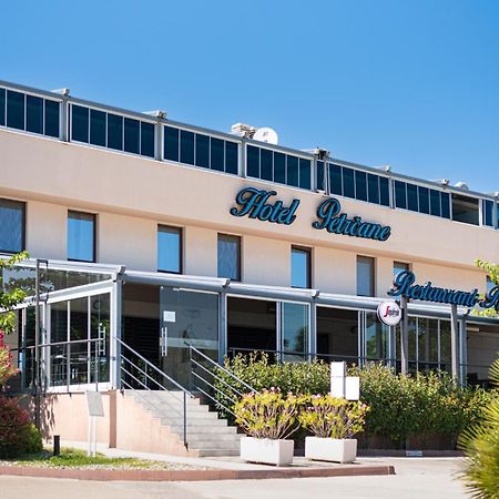 Hotel Petrcane Ngoại thất bức ảnh