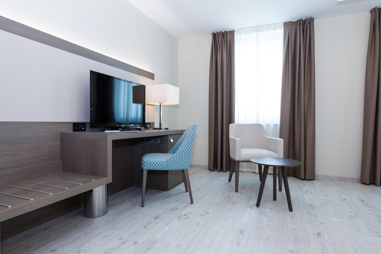 Hotel Petrcane Ngoại thất bức ảnh